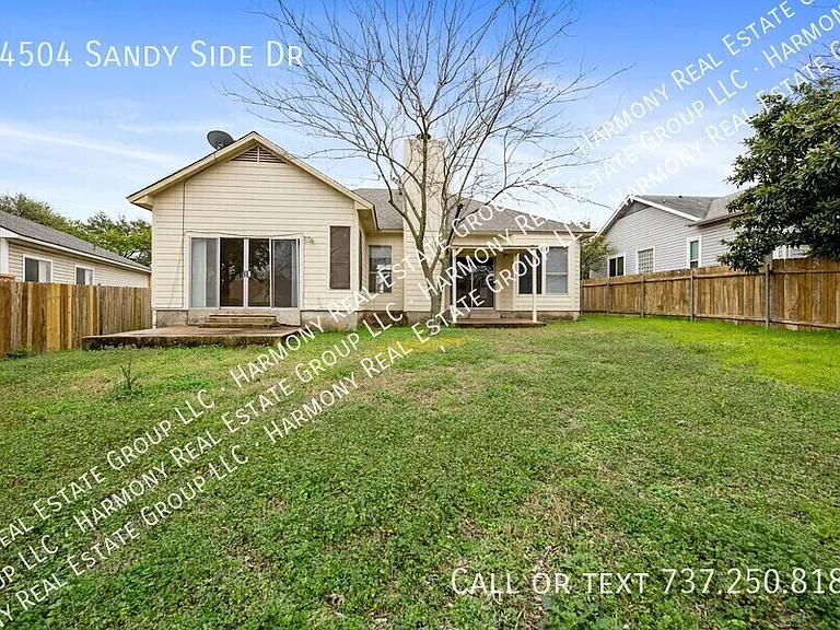 14504 Sandy Side Dr — Photo 15
