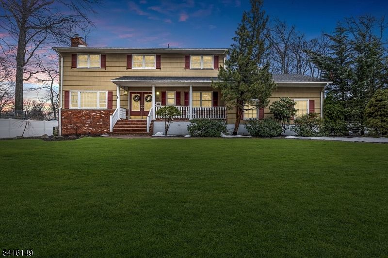 1st image of 155 Meadow Rd