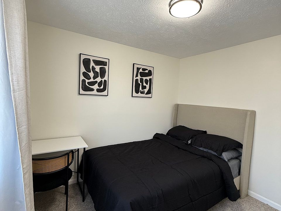 1st image of 13447 Westwood Ln Room 1