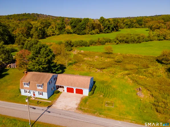 49 Bosworth Road, Pomfret, CT 06259