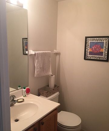 4th image of 1148 N Claremont Dr #1148