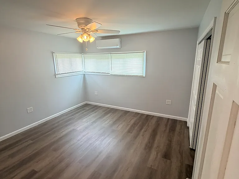 89 Timber Ln — Photo 9