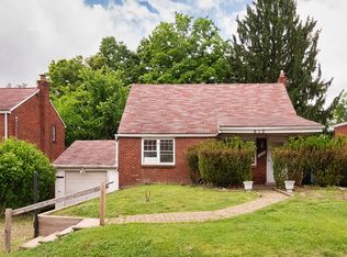 610 Pennview Dr, Pittsburgh, PA 15235