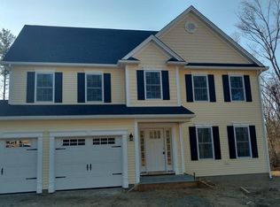 16 Carla Ln, Wilbraham, MA 01095