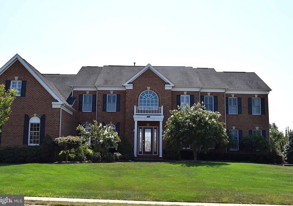 1st image of 43132 Unison Knoll Cir