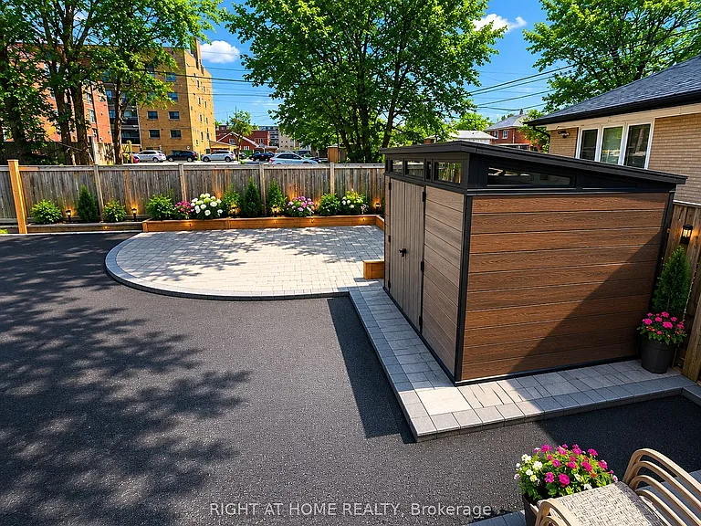 1785 Victoria Park Ave — Photo 10