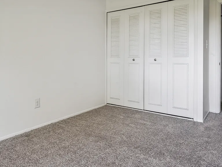 Waterview Farms Apartments — Photo 9