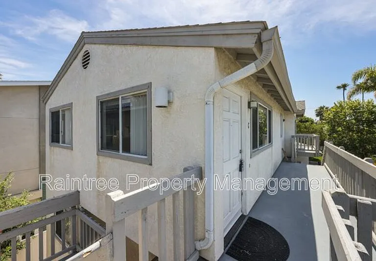 340 Walnut Ave — Photo 3