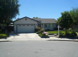 1204 Sycamore Ct, Gilroy, CA 95020