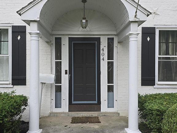 3rd image of 404 E Chillicothe Ave