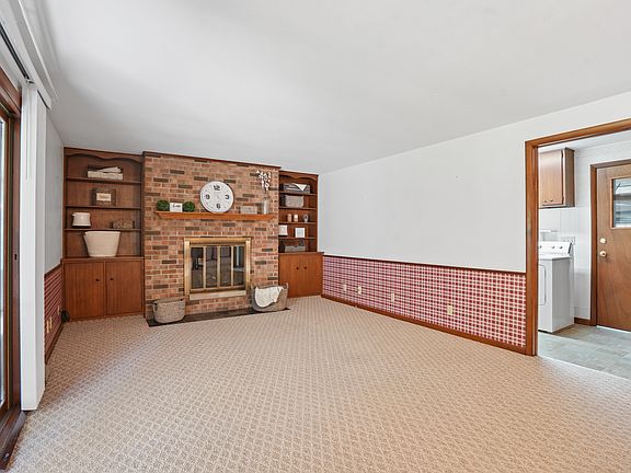 4th image of 619 Edgefield Dr