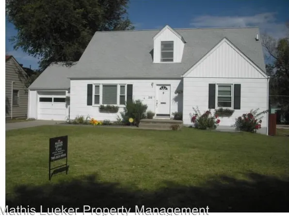 316 W Vine St, Junction City, KS 66441