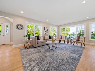 43 Lake Ave, Sharon, MA, 02067