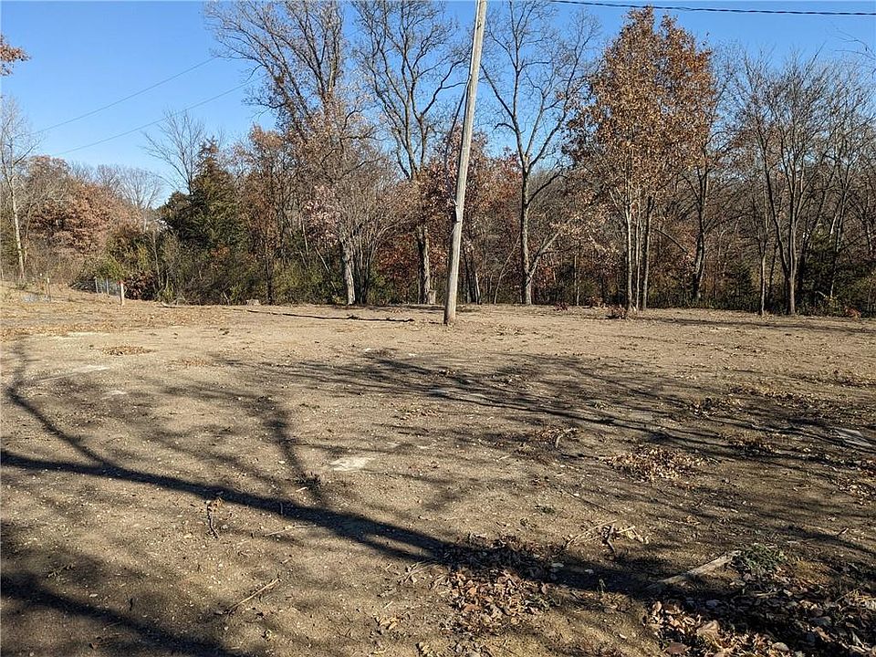 2nd image of Derby Rd