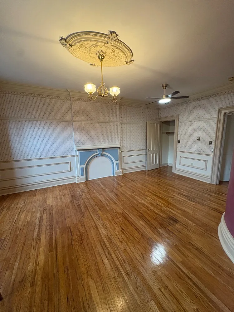 1 bed, 1600 sqft, $2,600 — Photo 2