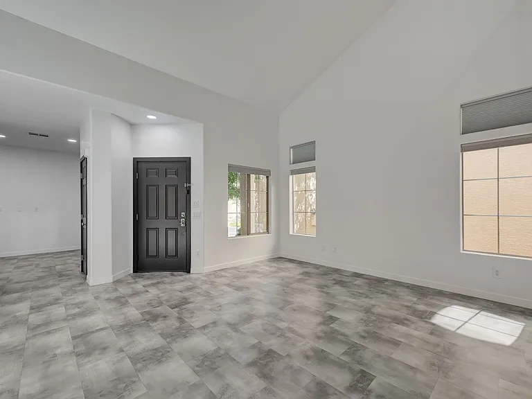 9929 Markhorn Ct — Photo 8