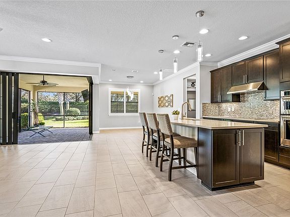 5th image of 5307 Antigua Cir