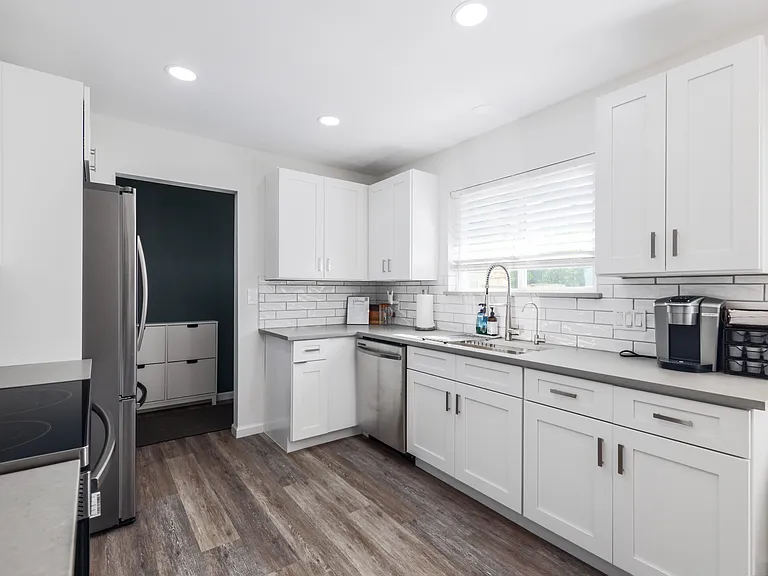 808 Floradale Dr — Photo 28