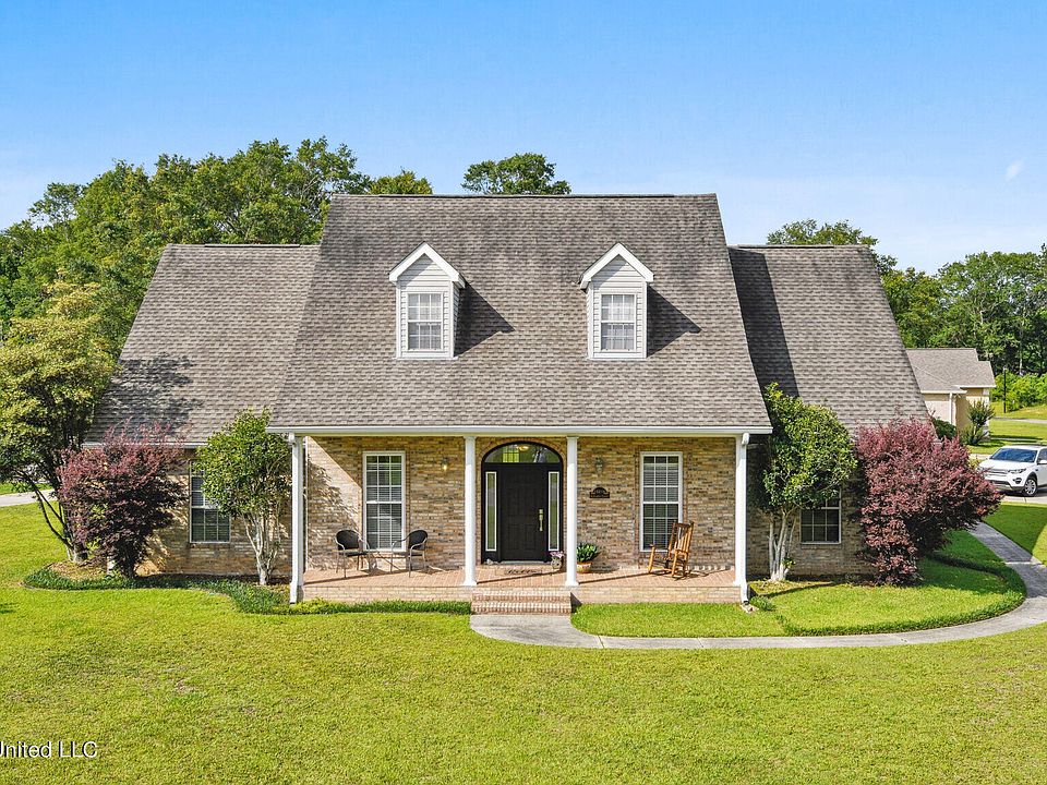 1st image of 15218 Autumn Ct