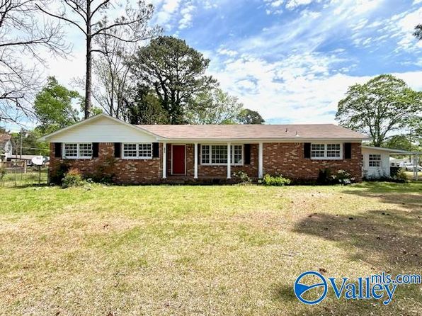 4013 Patty Ann Dr SW, Huntsville, AL 35805