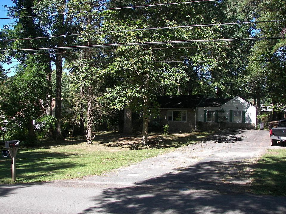 1st image of 411 Victor Dr