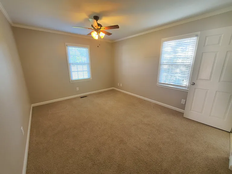 155 Stewart Town Rd — Photo 11