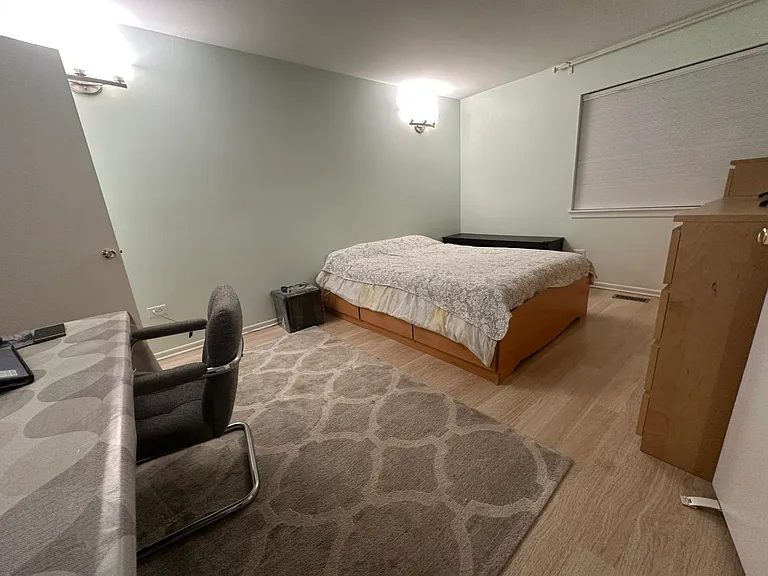 947 Manchester Cir #947 — Photo 15
