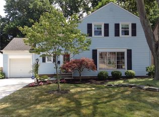 3417 Wooster Rd, Rocky River, OH 44116