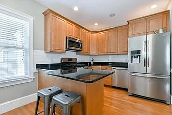 6 Dorset St #2 — Photo 15