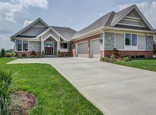 1382 Champions Way, Xenia, OH 45385