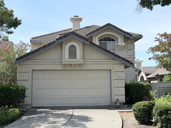 710 Glasgow Cir, Danville, CA 94526