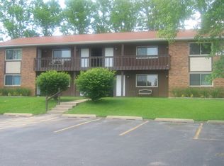 1951 Ramada Blvd APT 6, Collinsville, IL 62234