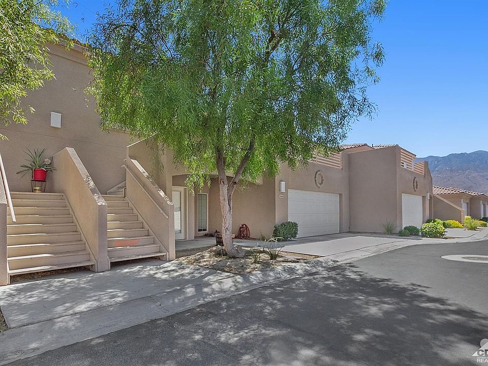 2nd image of 67687 Duchess Rd Unit 204