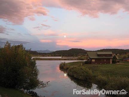Sunset on Lake Hatcher
						:
						Enjoy the stunning views from the privacy deck!