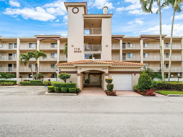 6065 Pointe Regal Circle, Delray Beach, FL 33484