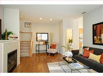 2nd image of 2181 Kingsbury Cir