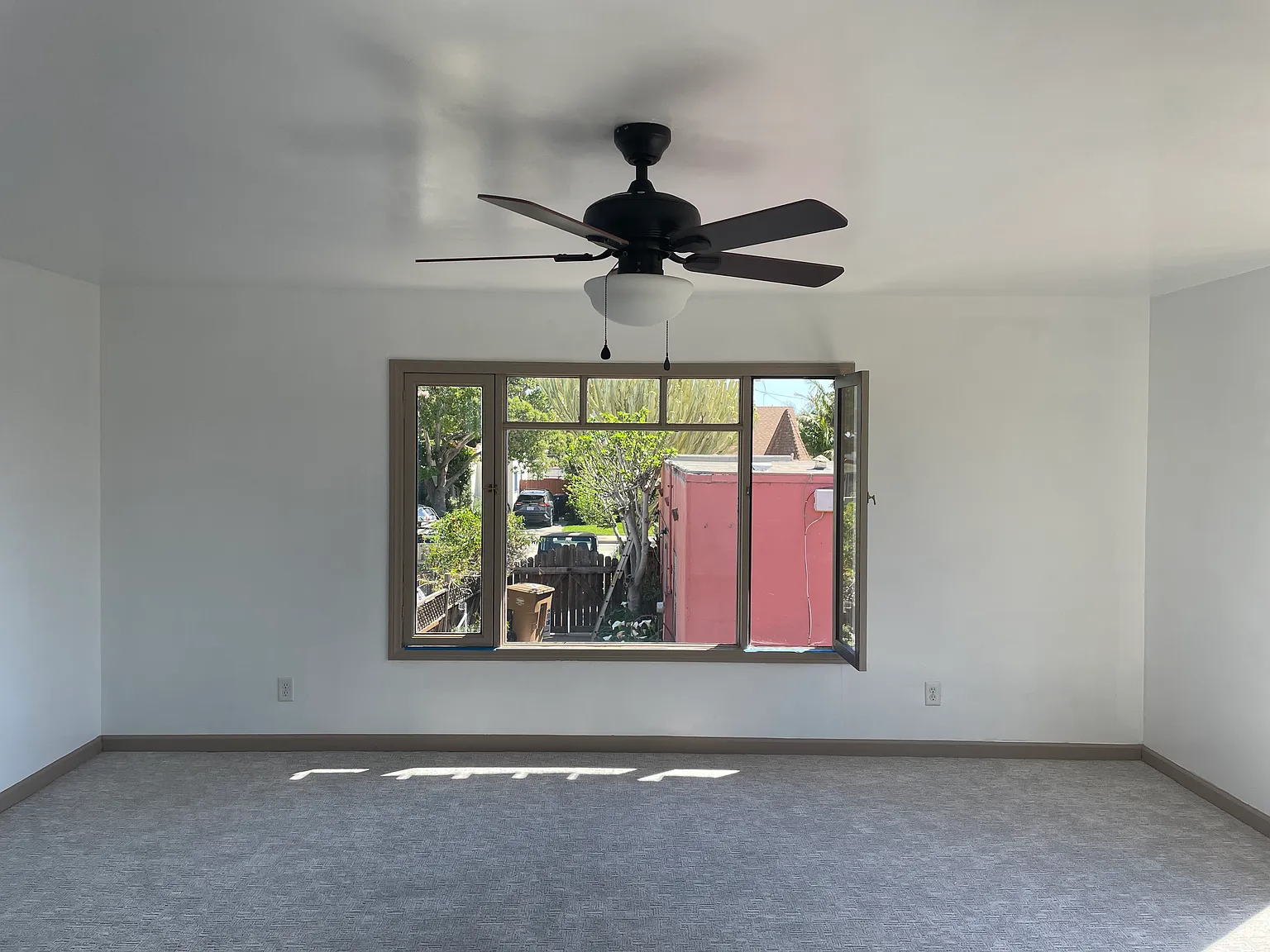 Studio, 400 sqft, $1,800 — Photo 4