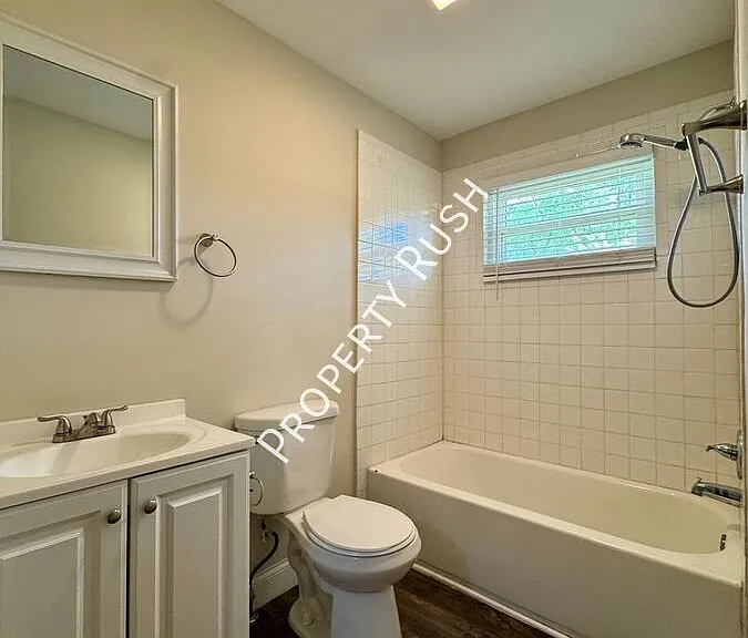 209 Signal View St — Photo 17