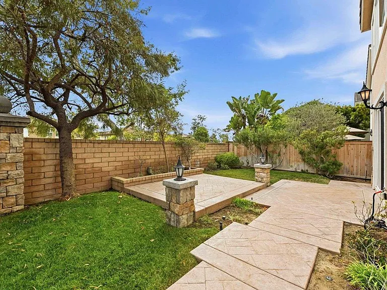 5643 Willowmere Ln — Photo 40