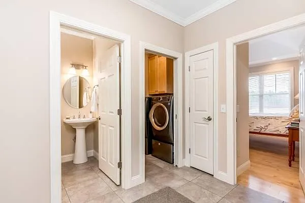 266 N Jefferson Rd — Photo 18