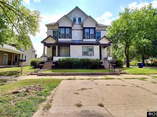 447-453 W Military Ave, Fremont, NE 68025