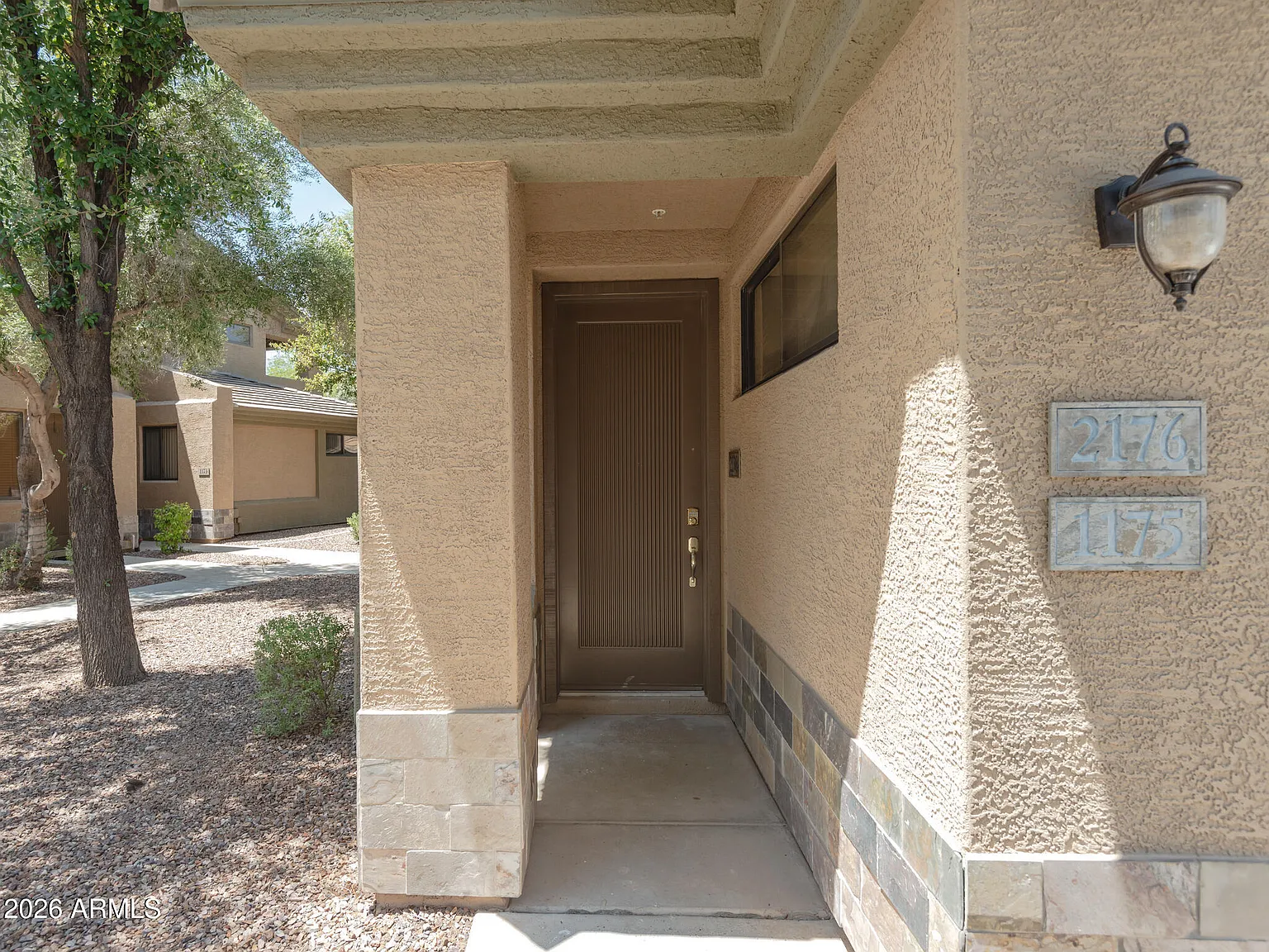 2 bed, 2.0 bath, 1618 sqft, $2,050 — Photo 3