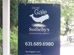 16 Jamaica Ave, Port Jefferson, NY 11777