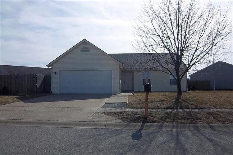 1st image of 10547 Sedgegrass Dr