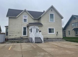 109 E Broad St, Angola, IN 46703