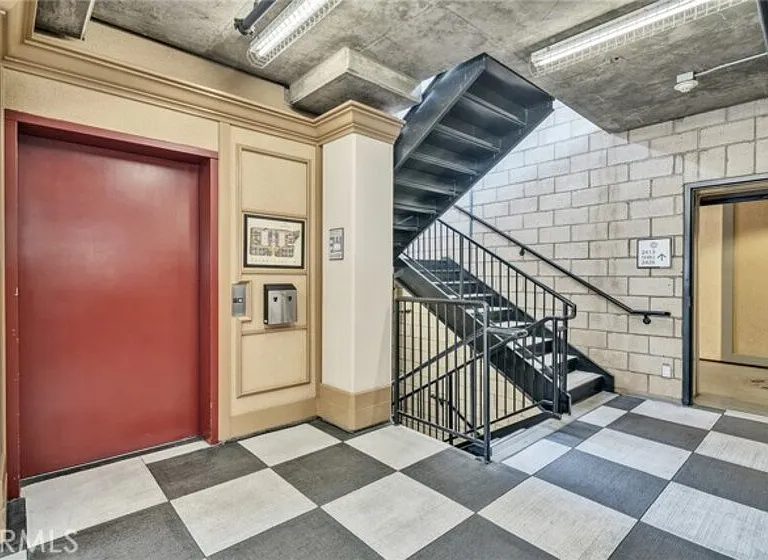 3136 Watermarke Pl — Photo 38