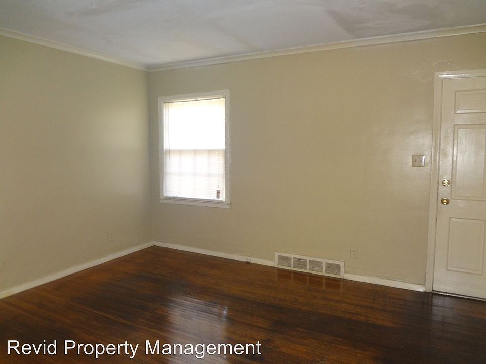 1st image of 327 Marianna St