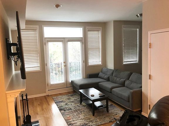 2nd image of 2736 N Bosworth Ave