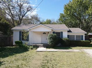 2425 Denison St, Denton, TX 76201