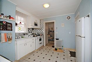 4th image of 24507 91st Ave